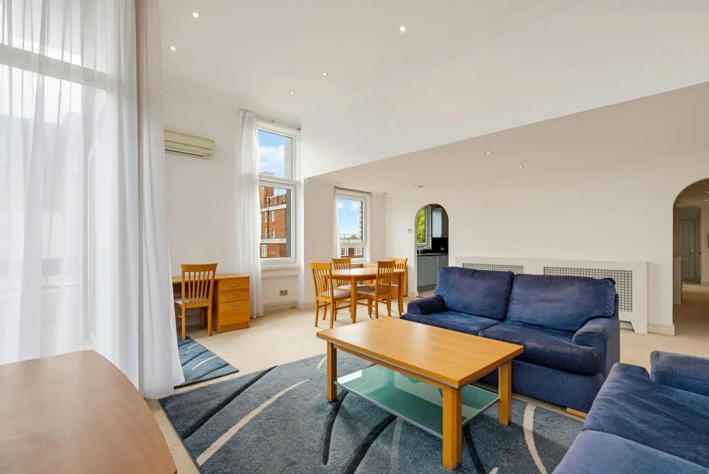 2 bedroom flat for rent