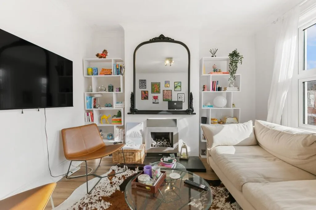 2 bedroom flat for rent