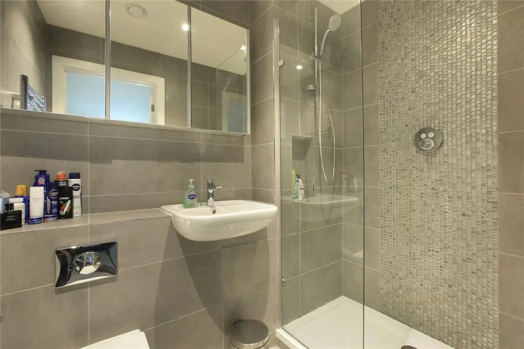 2 bedroom property for rent