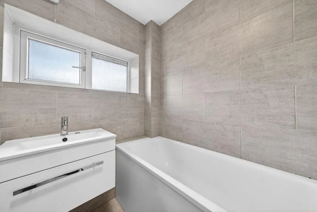 2 bedroom property for rent