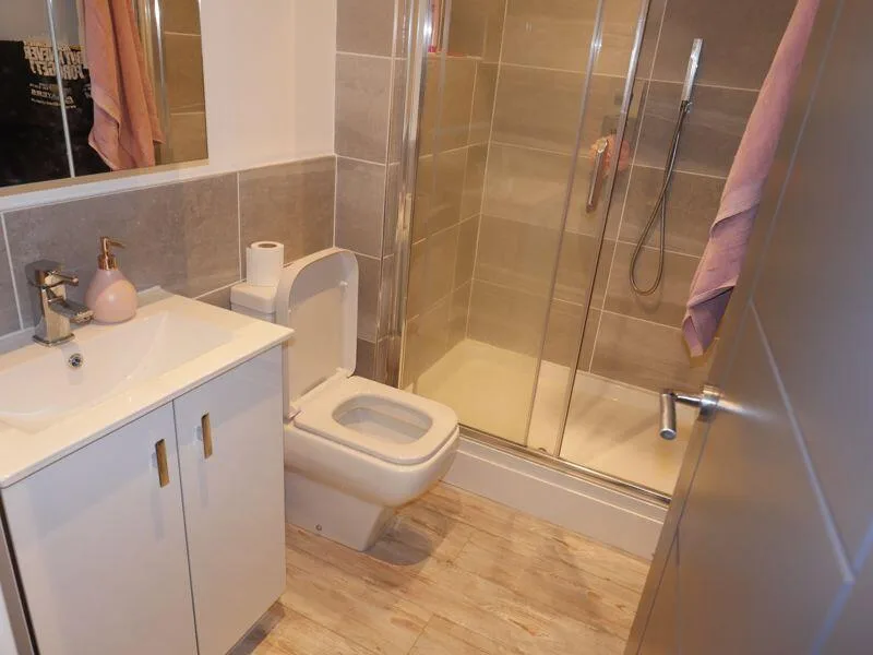 3 bedroom flat for rent
