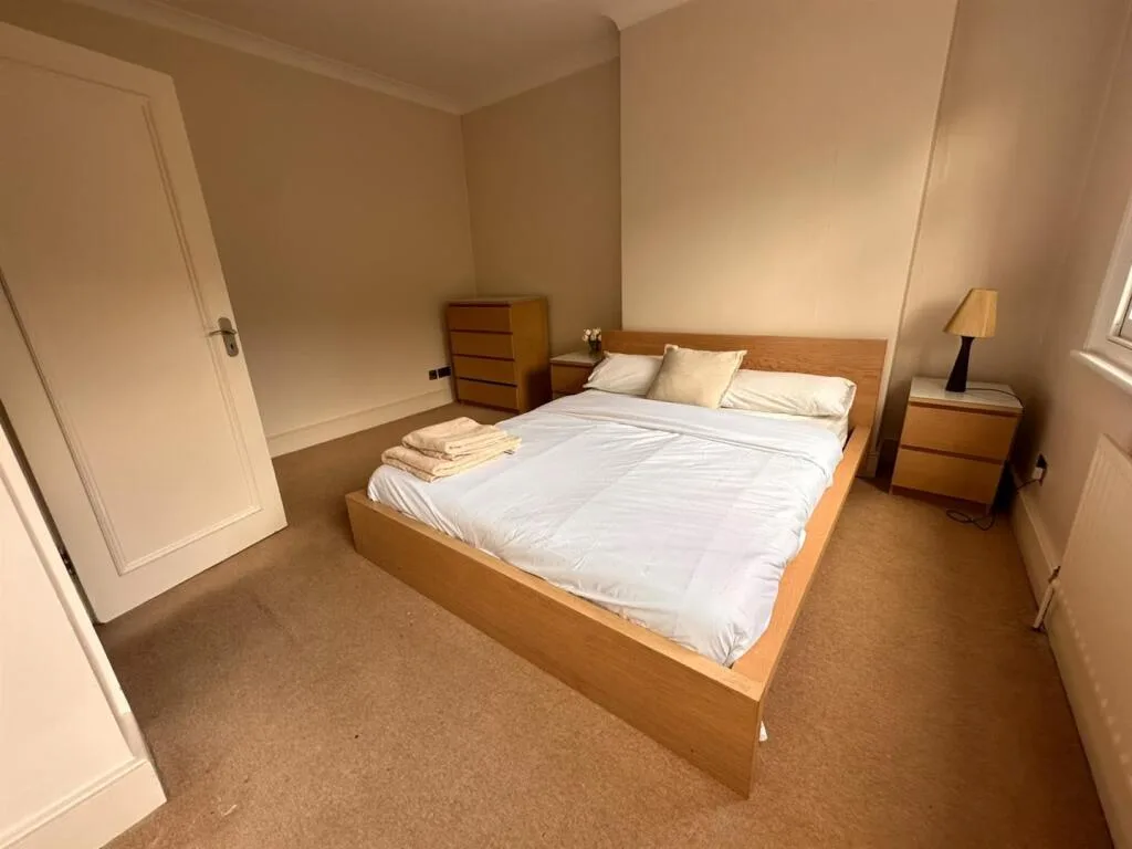 2 bedroom flat for rent