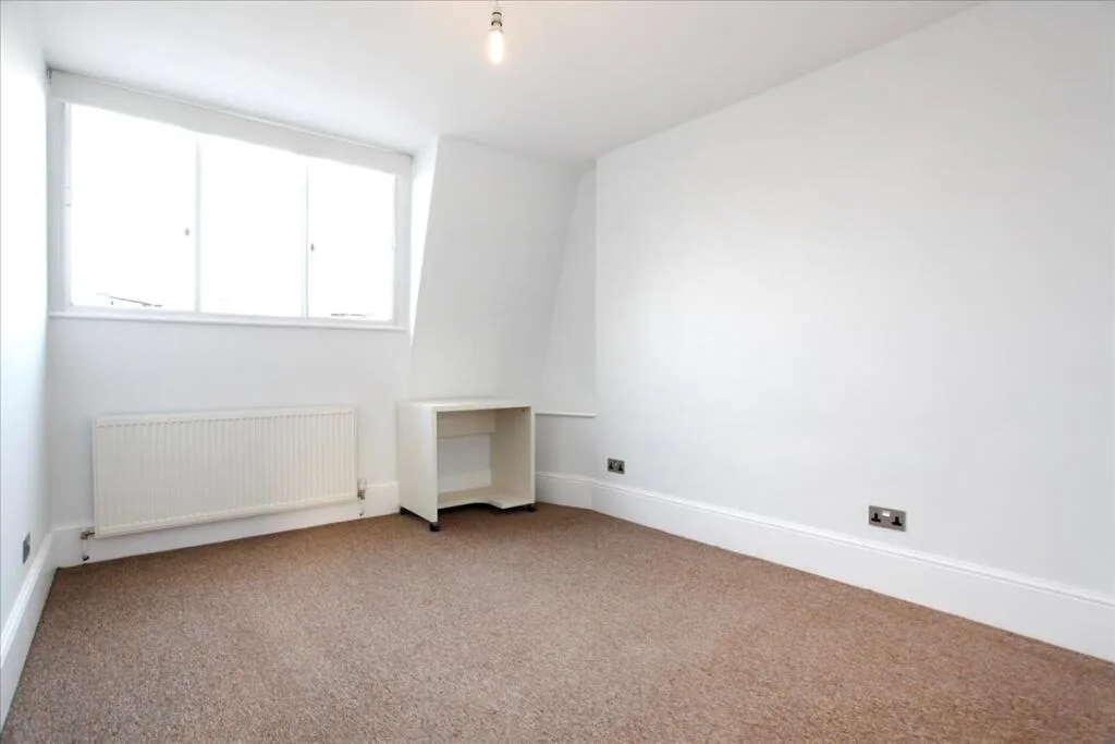 2 bedroom duplex for rent