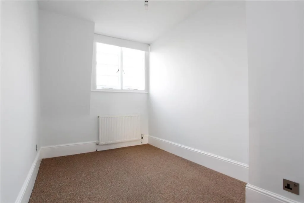 2 bedroom duplex for rent