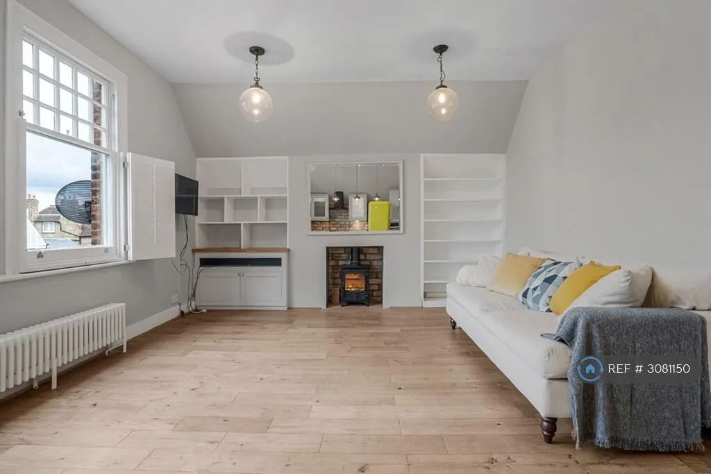 2 bedroom flat for rent