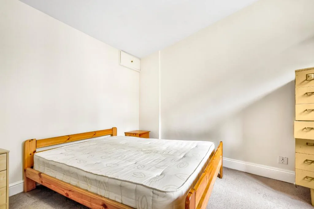 1 bedroom bungalow for rent
