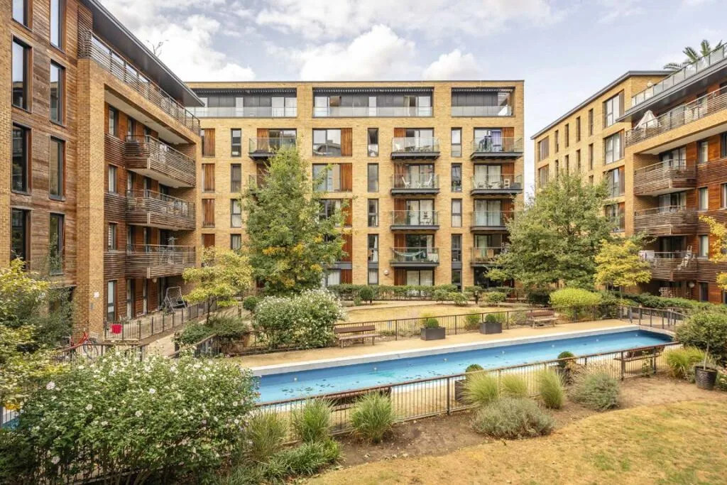 2 bedroom flat for rent