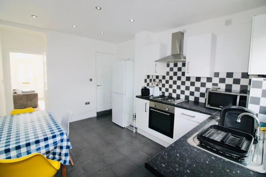 2 bedroom terraced house for rent
