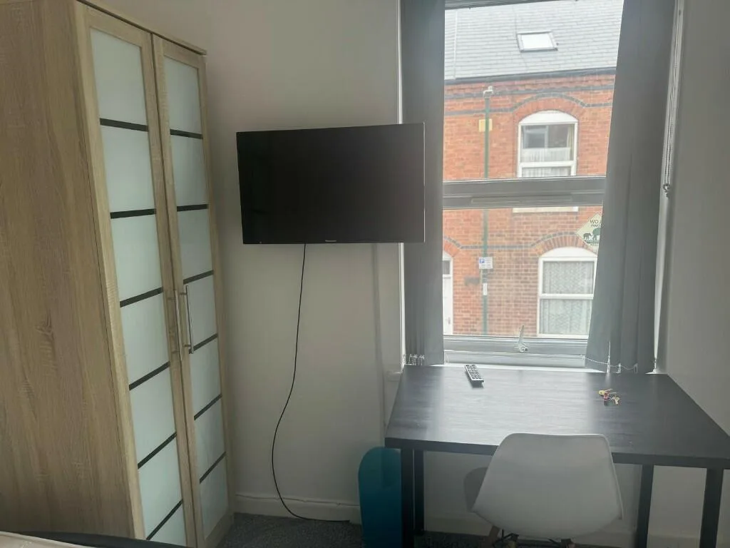 4 bedroom terraced house for rent