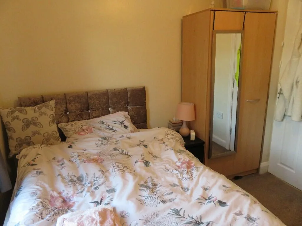 4 bedroom terraced house for rent