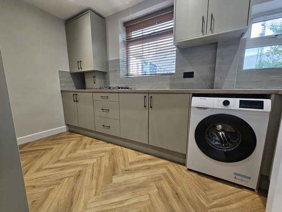2 bedroom house for rent