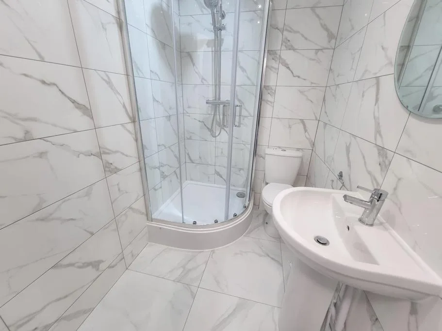7 bedroom house for rent