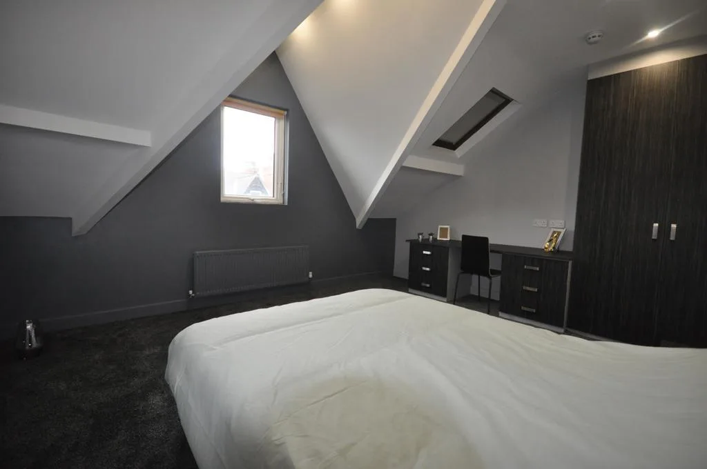 7 bedroom house for rent