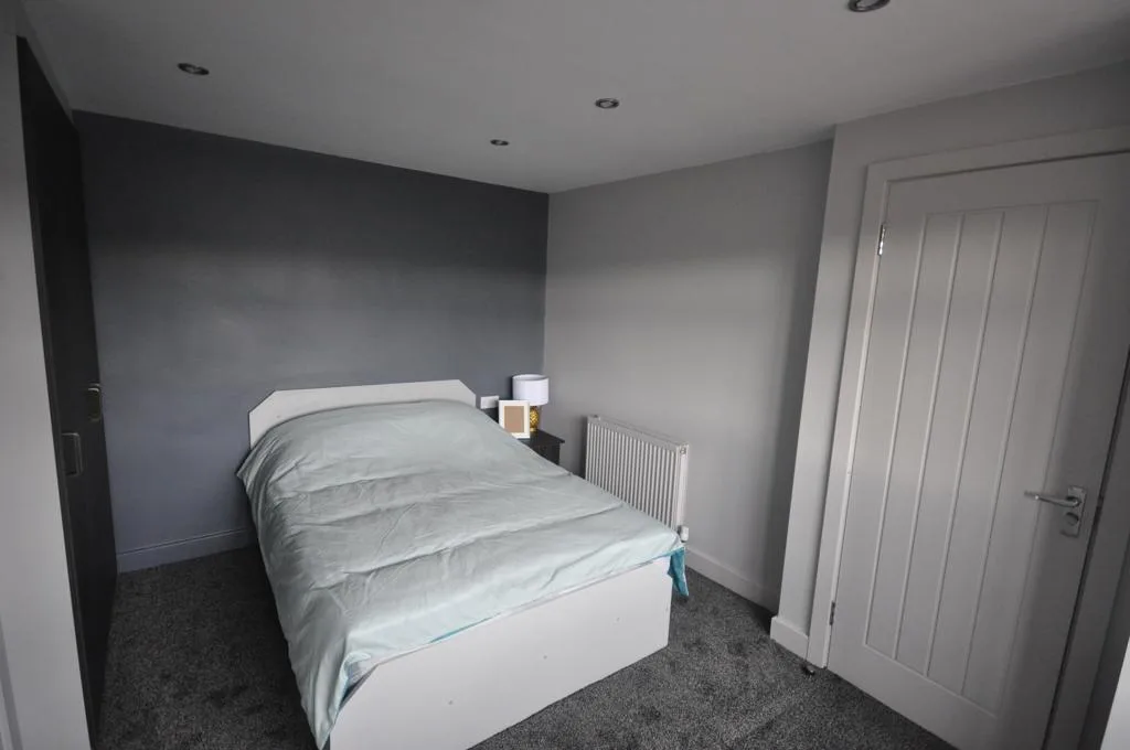 7 bedroom house for rent