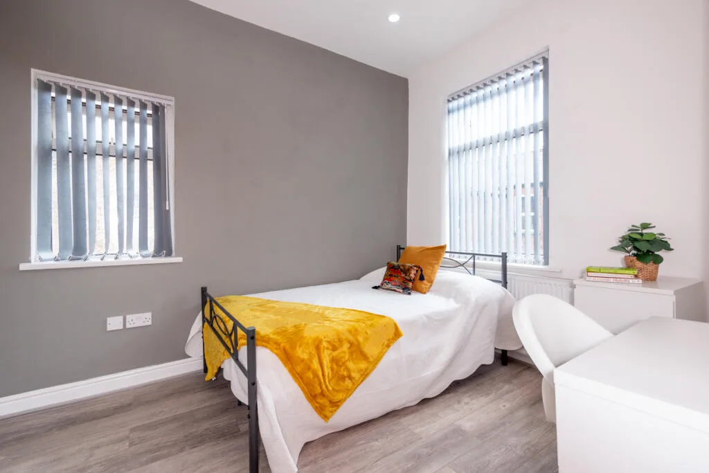 5 bedroom terraced house for rent