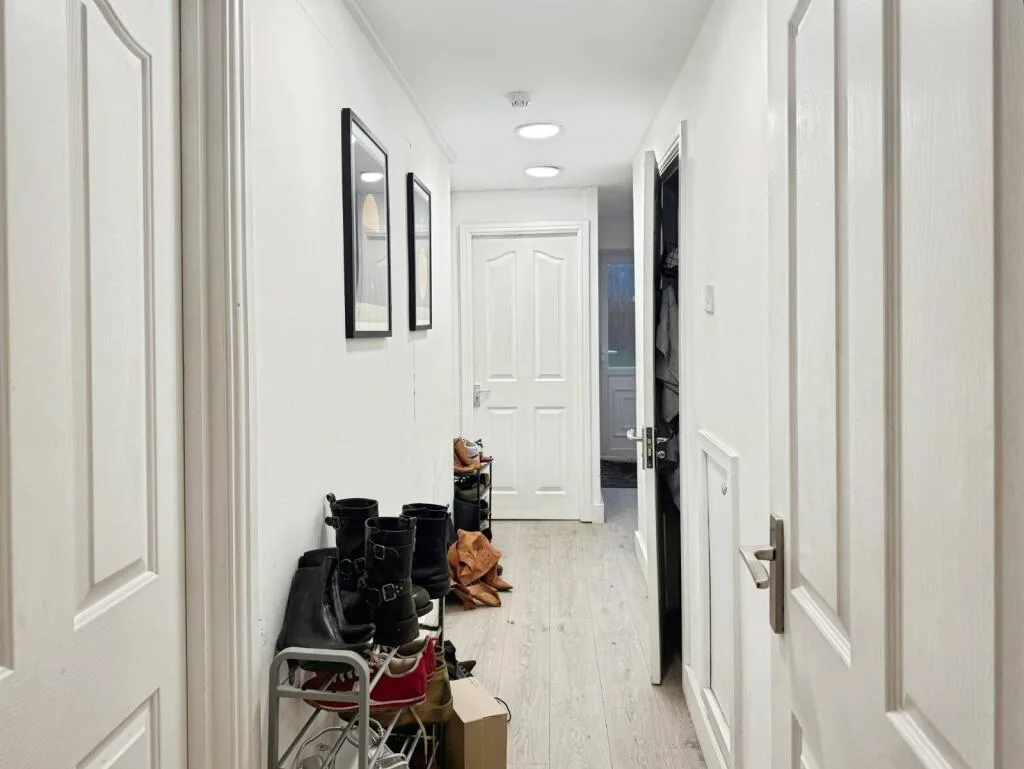 6 bedroom terraced house for rent