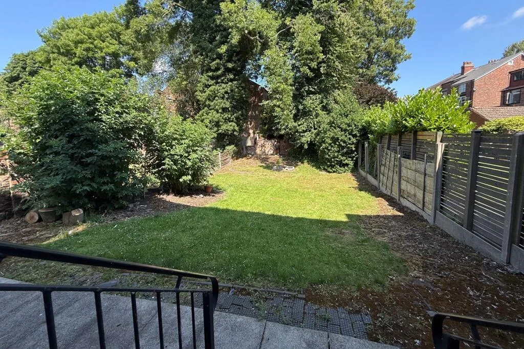 1 bedroom semi-detached house for rent