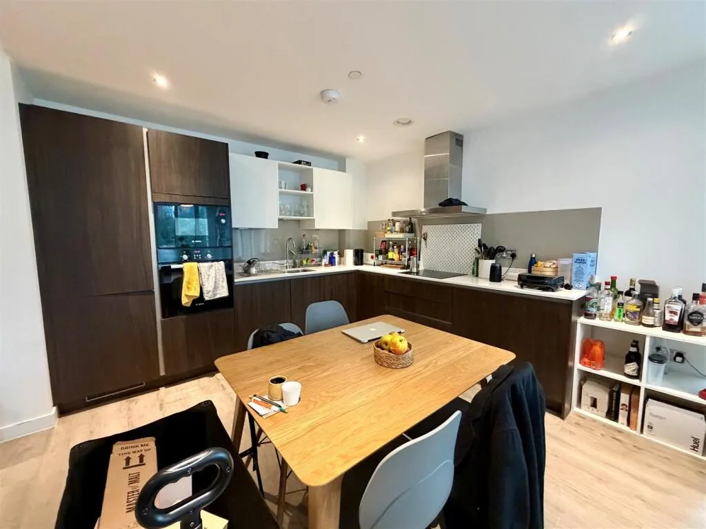 3 bedroom apartment for rent