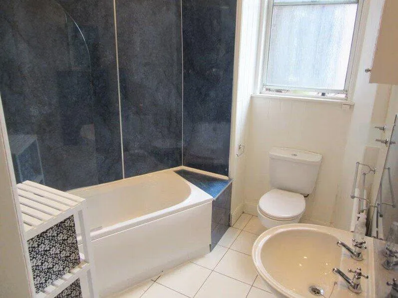 3 bedroom flat for rent