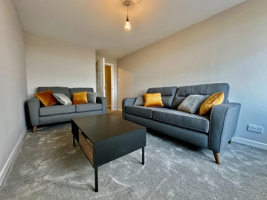 2 bedroom flat for rent