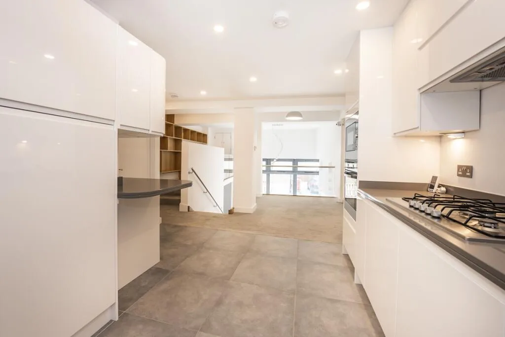 2 bedroom duplex for rent