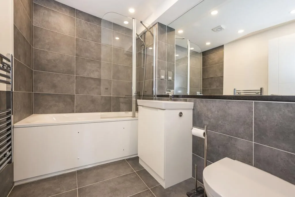 2 bedroom duplex for rent