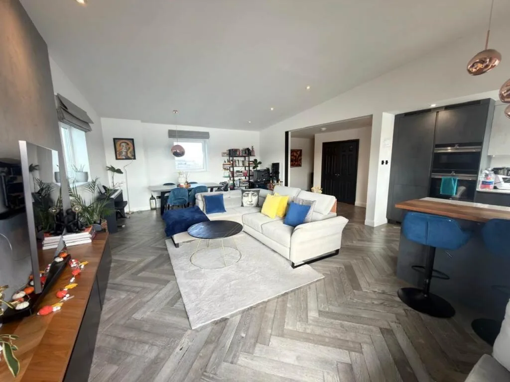 2 bedroom flat for rent