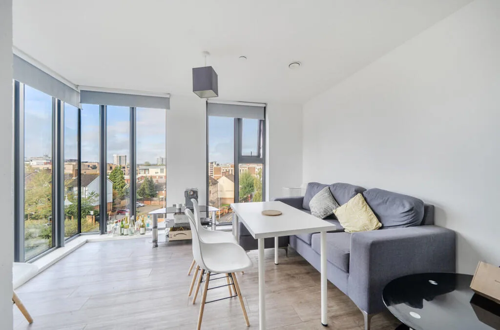2 bedroom apartment for rent