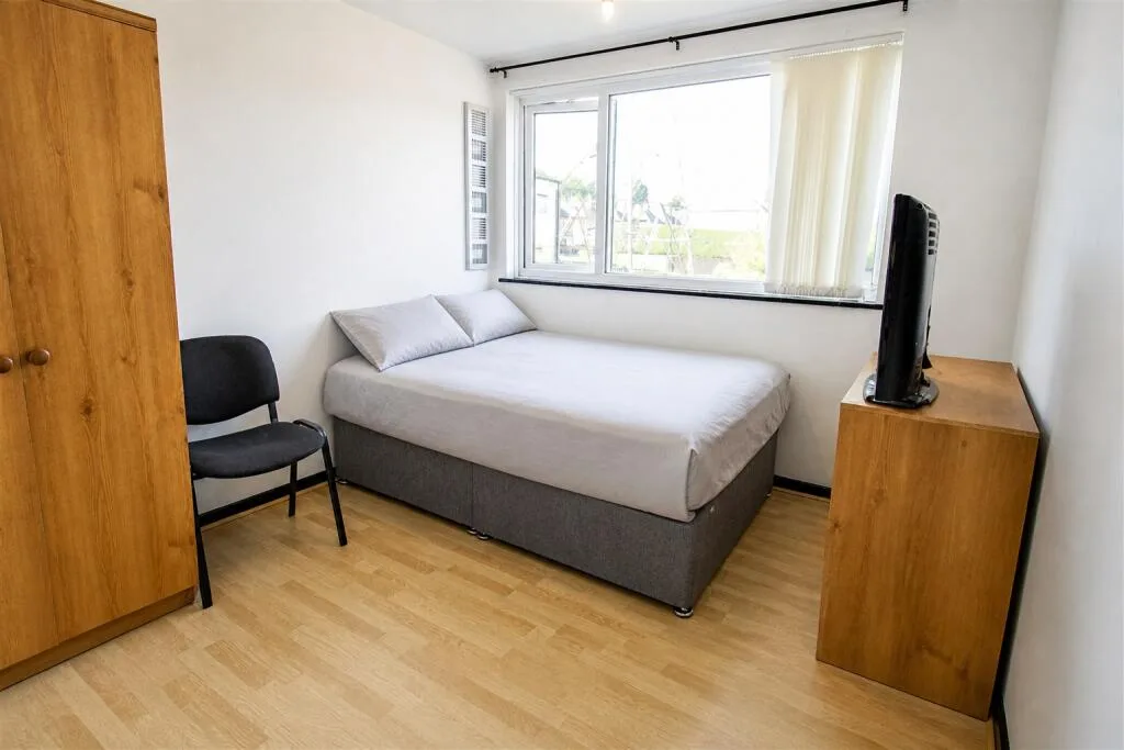 4 bedroom house for rent