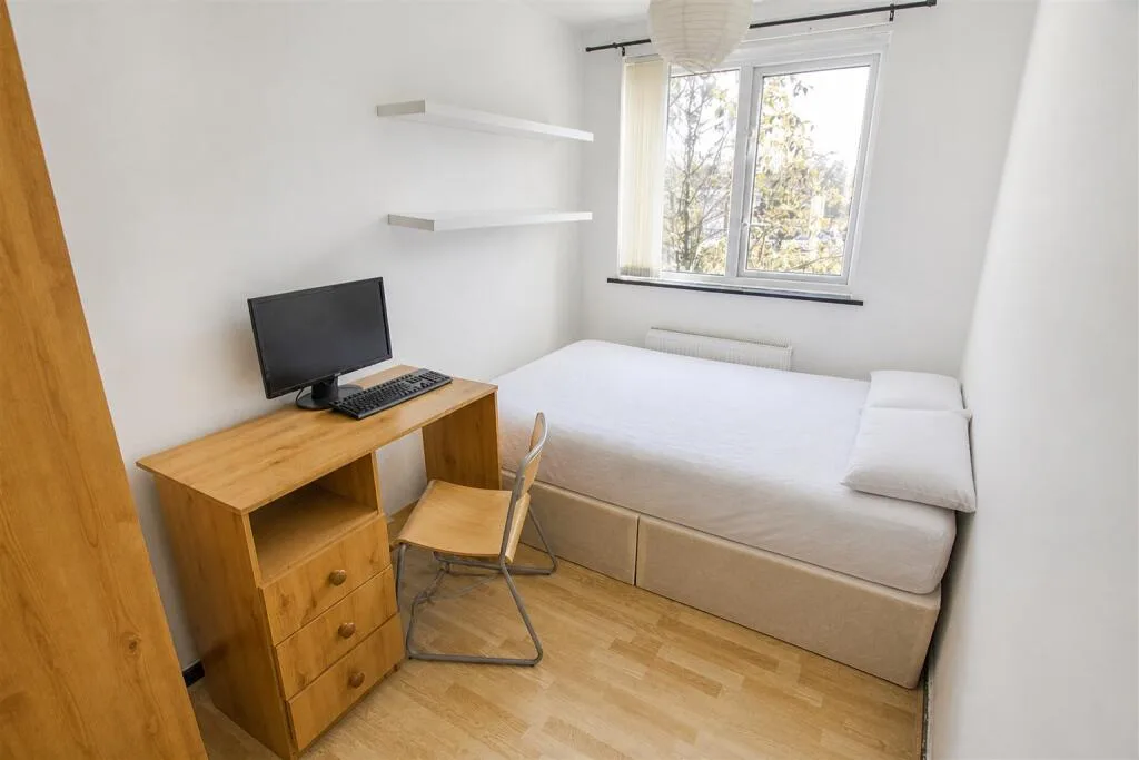 4 bedroom house for rent