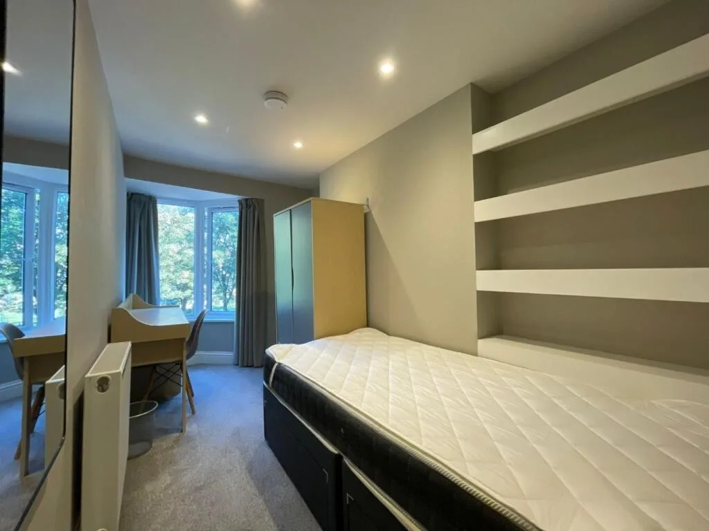 4 bedroom terraced house for rent