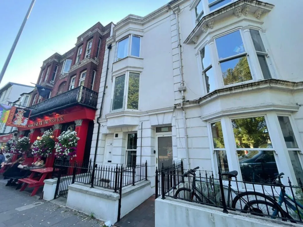 4 bedroom terraced house for rent