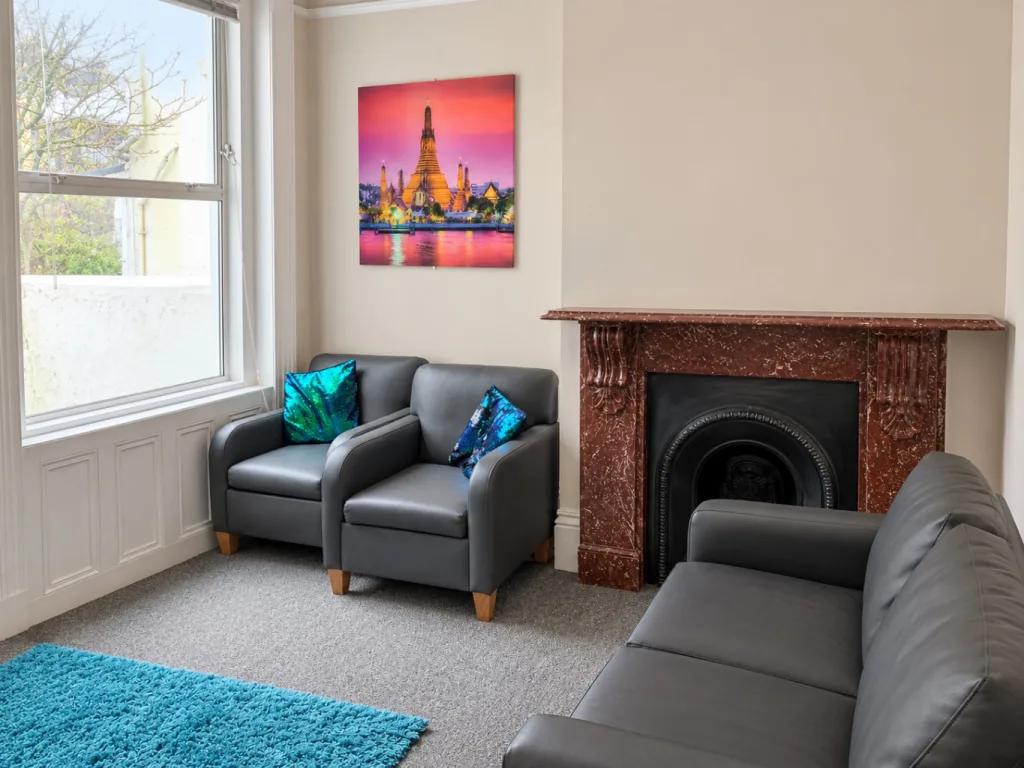6 bedroom terraced house for rent