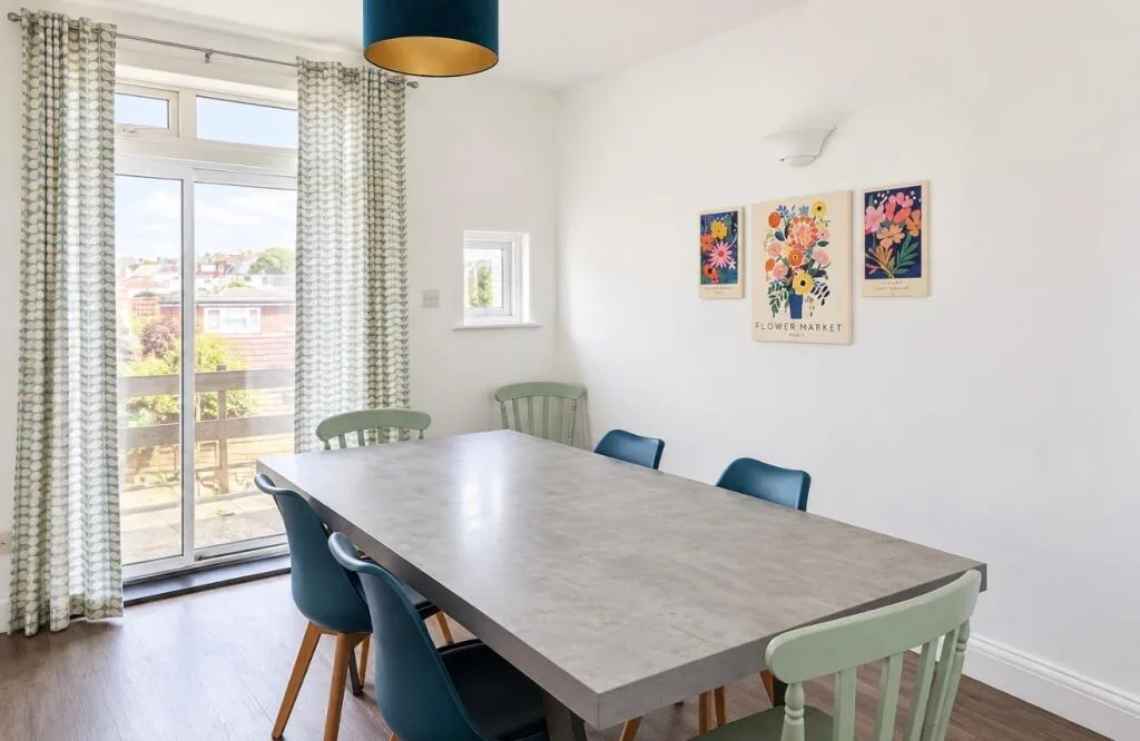4 bedroom detached house for rent