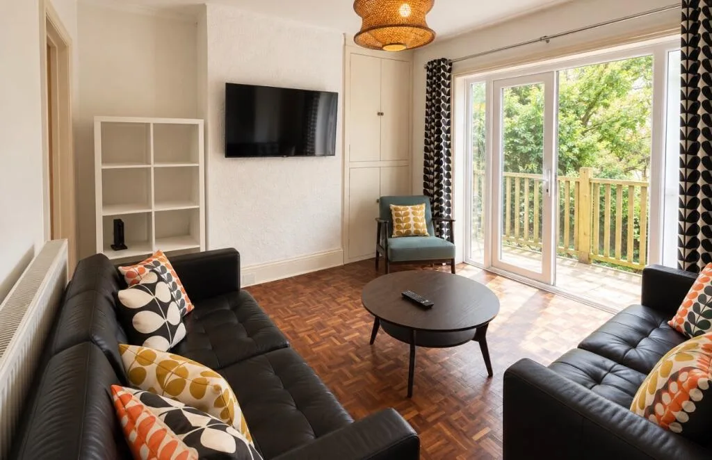 5 bedroom detached house for rent