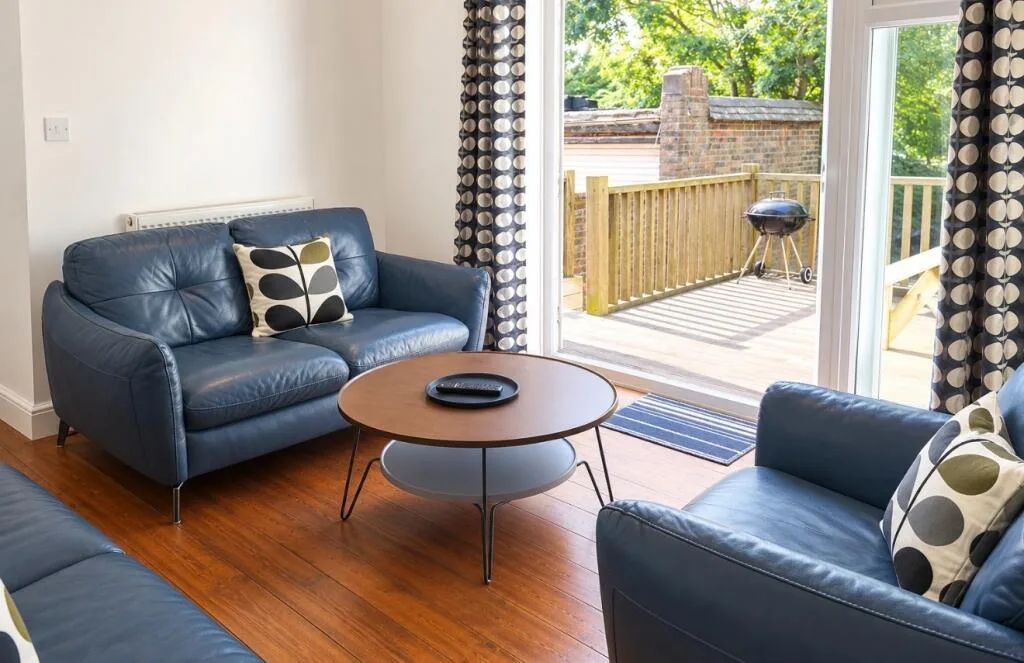 5 bedroom detached house for rent