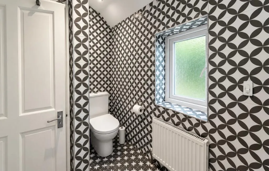 5 bedroom detached house for rent