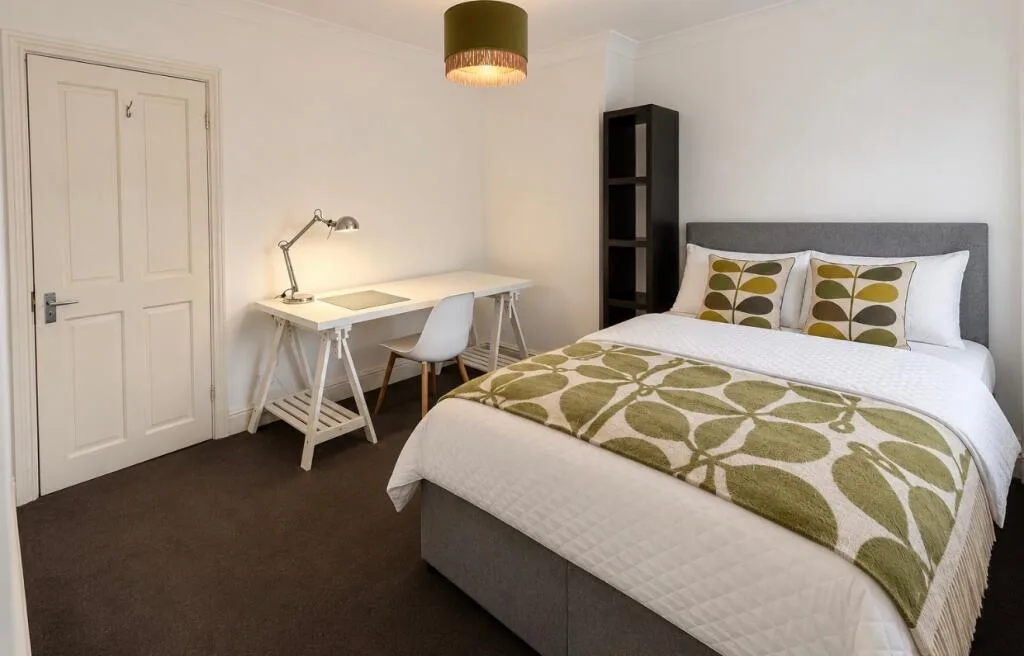 5 bedroom detached house for rent