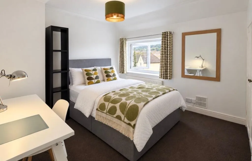 5 bedroom detached house for rent