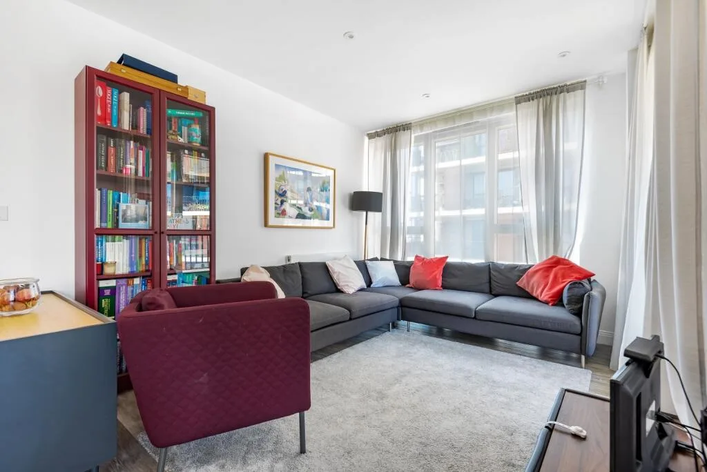 2 bedroom flat for rent