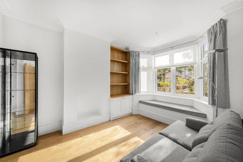 4 bedroom terraced house for rent