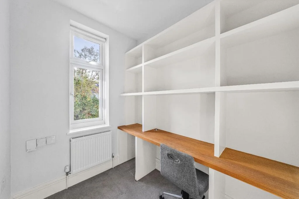 4 bedroom terraced house for rent