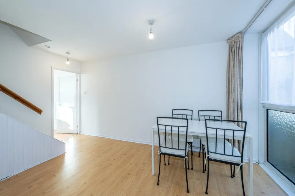 2 bedroom terraced house for rent