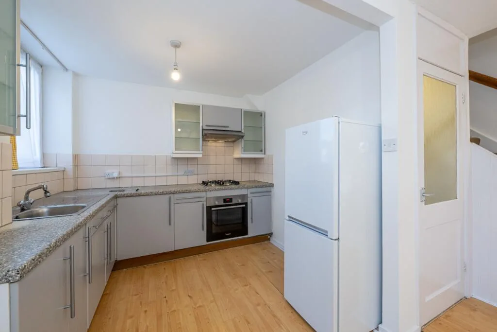 2 bedroom terraced house for rent