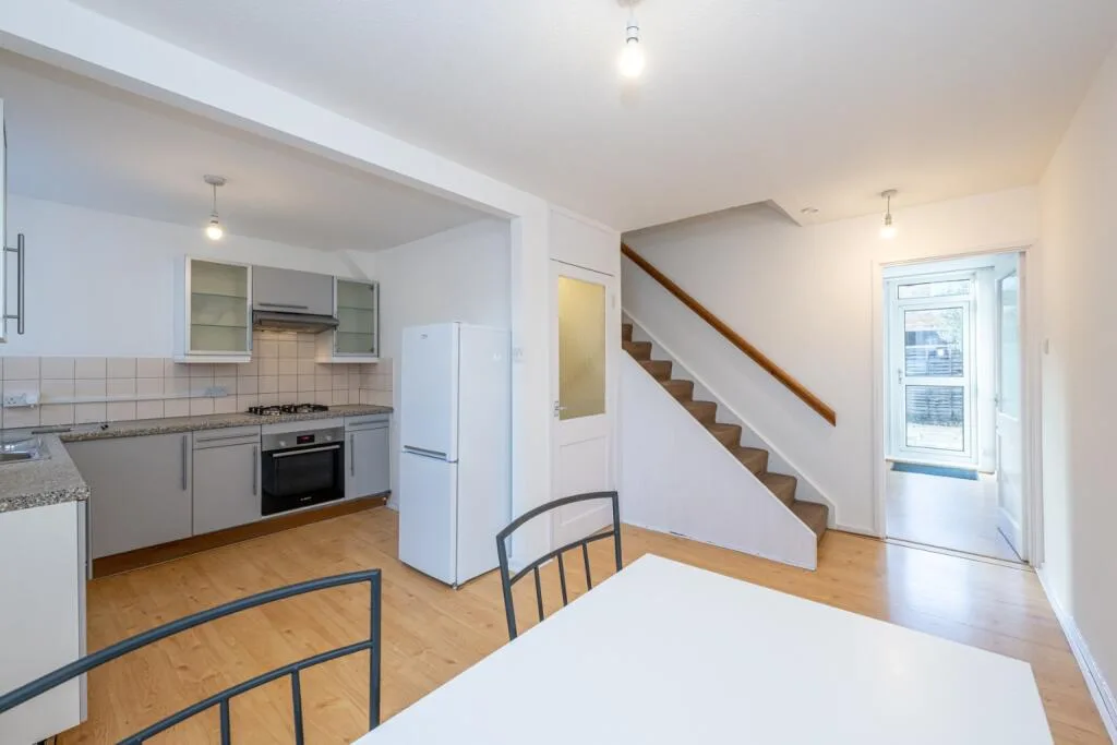 2 bedroom terraced house for rent