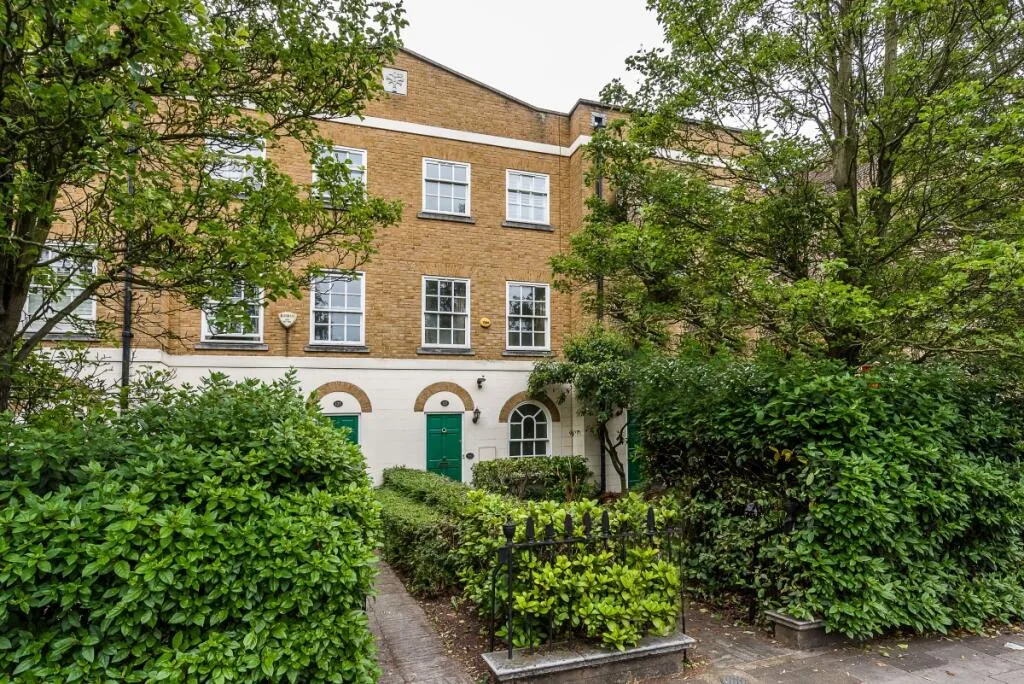 2 bedroom terraced house for rent