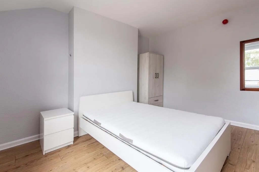 1 bedroom end of terrace house for rent