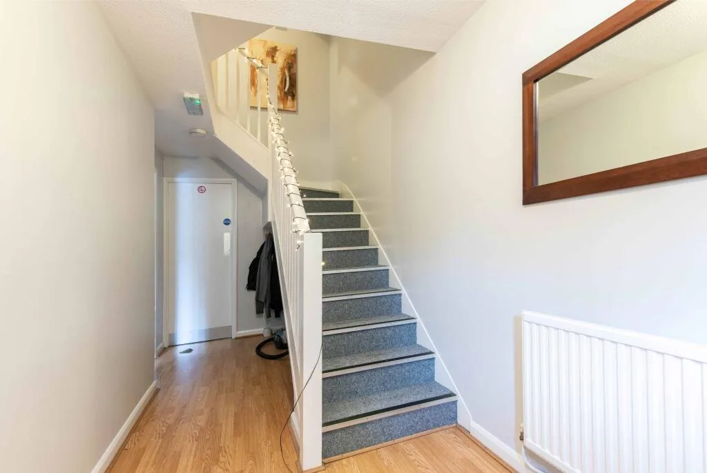1 bedroom end of terrace house for rent