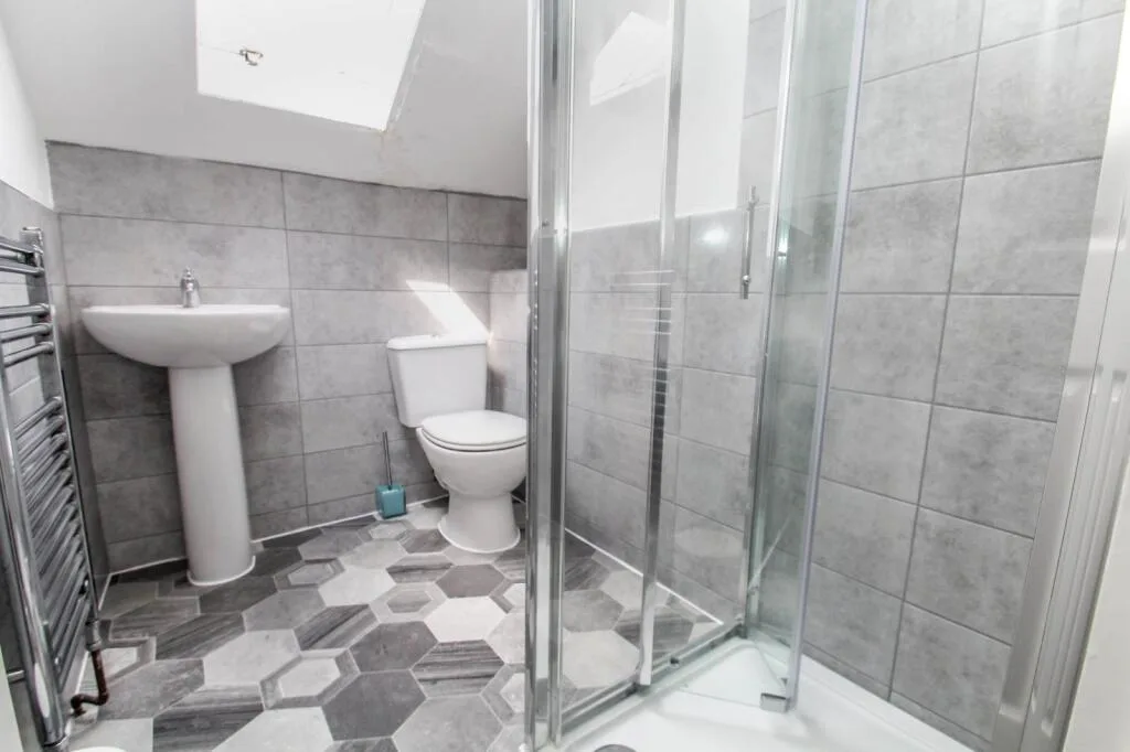 4 bedroom terraced house for rent