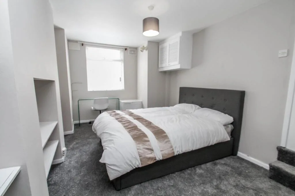 4 bedroom terraced house for rent